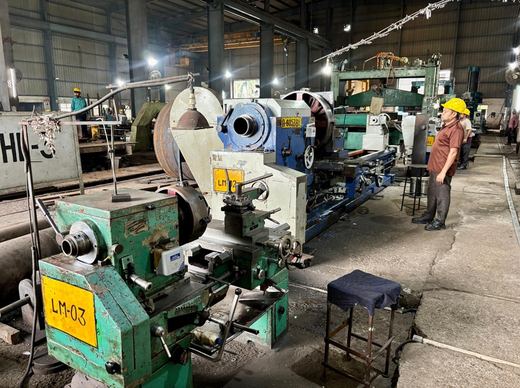 Lathe machine (2)